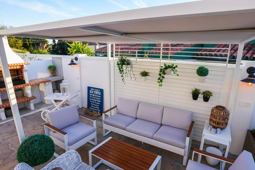 Villaer Casacara Beachside Costabella -spain