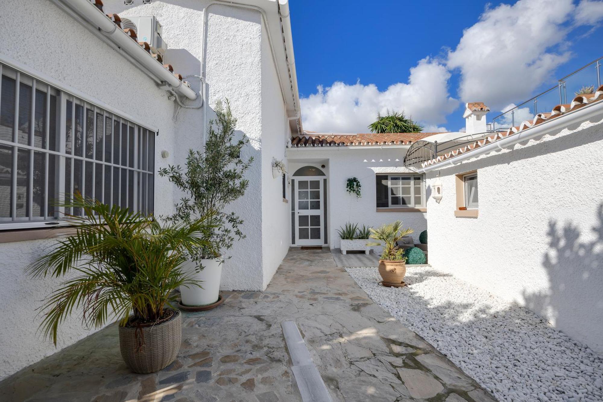 Villaer Casacara Beachside Costabella -spain